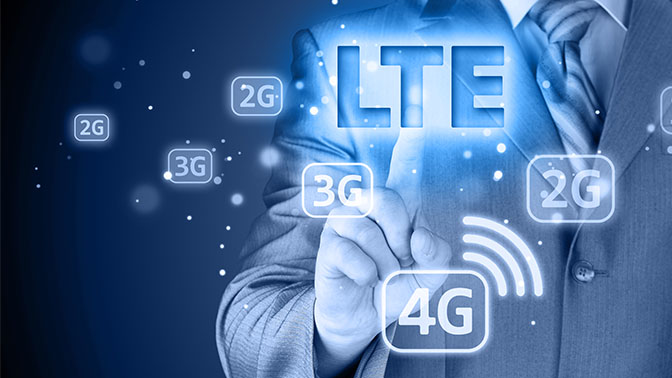 sXGPとは　携帯電話やスマートフォンと同じLTEシステムを採用